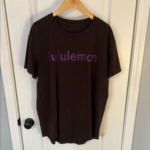 lululemon Cotton Blend Logo Training graphic T-Shirt